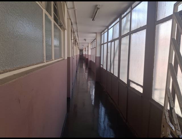 2 BEDROOM APARTMENT FOR SALE IN KEMPTON PARK CENTRAL